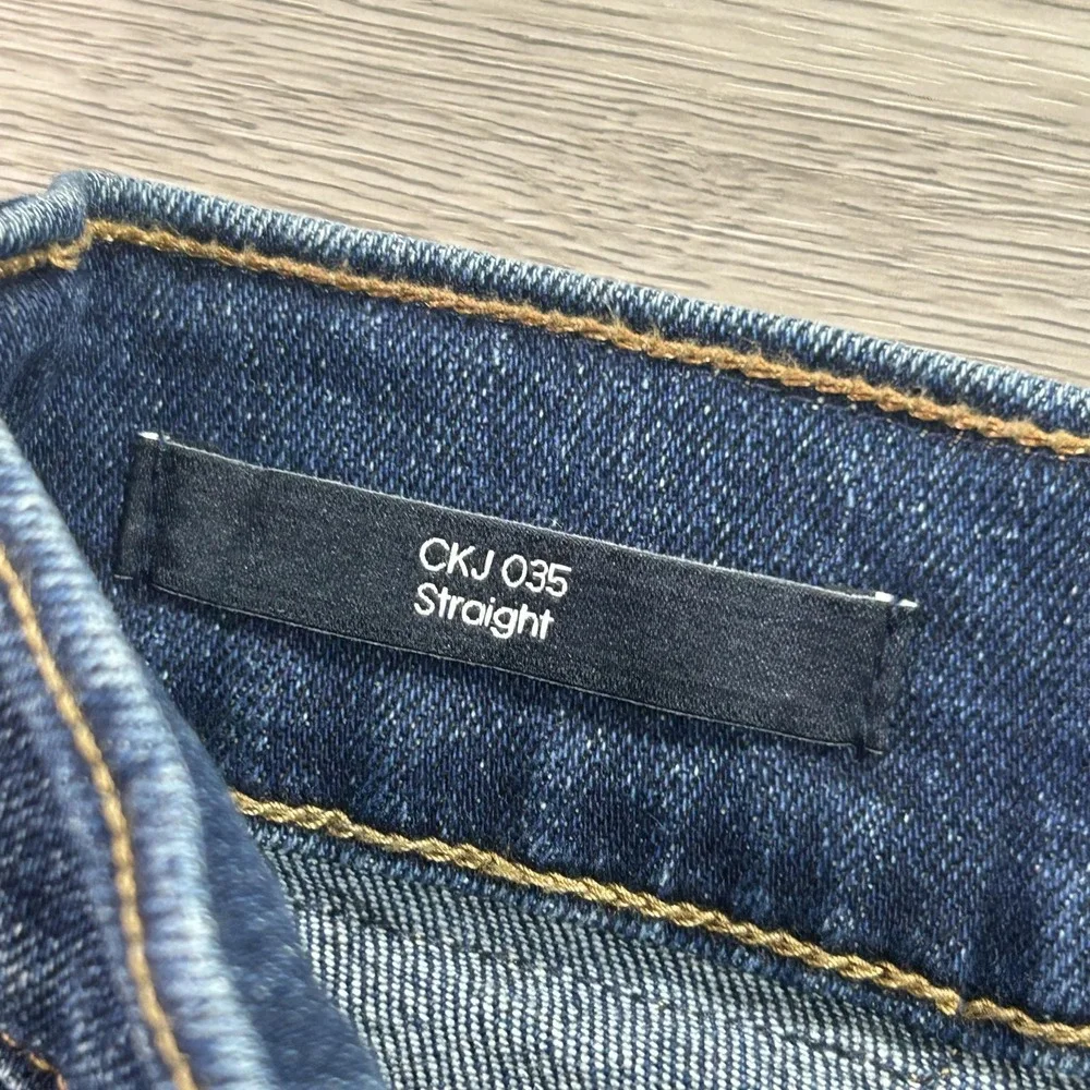 Calvin Klein Jeans Mens 36x30 Blue Regular Straight Cotton Denim Med Wash Pants